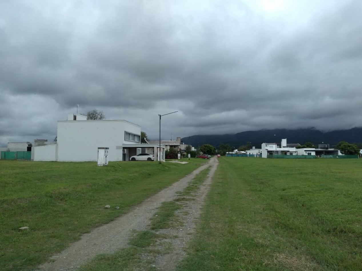 TERRENO EN BARRIO SOLAR DE SAN PABLO